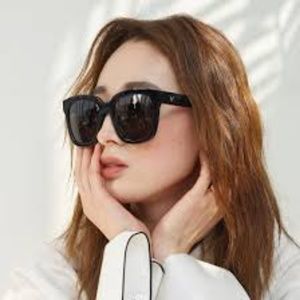 Gentle Monster Sunglasses EUC stunning